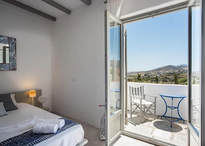 Elpida - 3-bed With Stunning Sea Views, Plunge Pool Villa Naousa