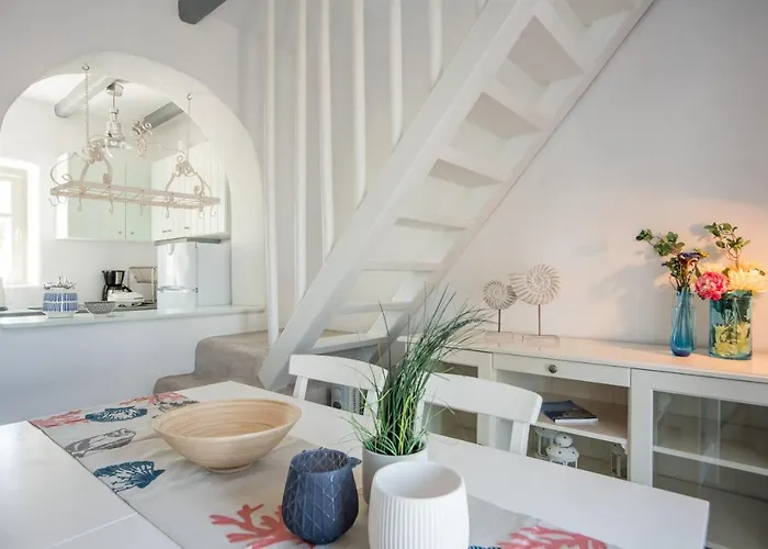 Elpida - 3-bed With Stunning Sea Views, Plunge Pool Naousa