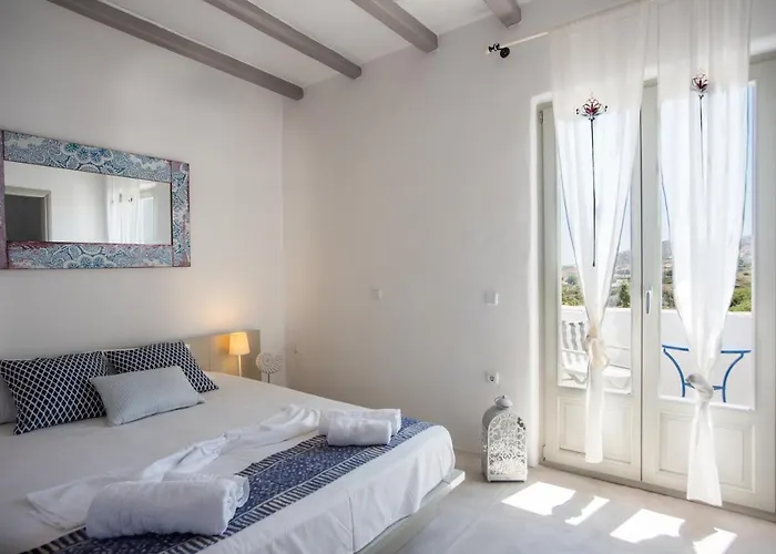 Elpida - 3-bed With Stunning Sea Views, Plunge Pool Naousa